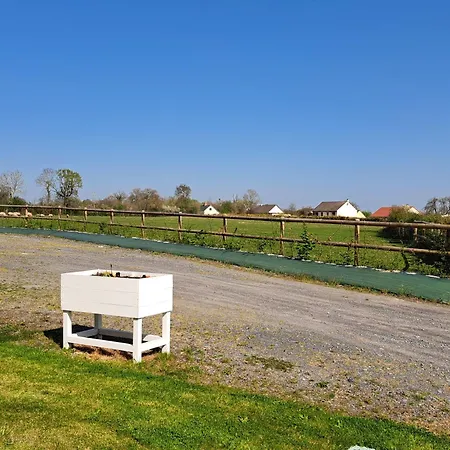 بيت للعطل Le Jardin Lison